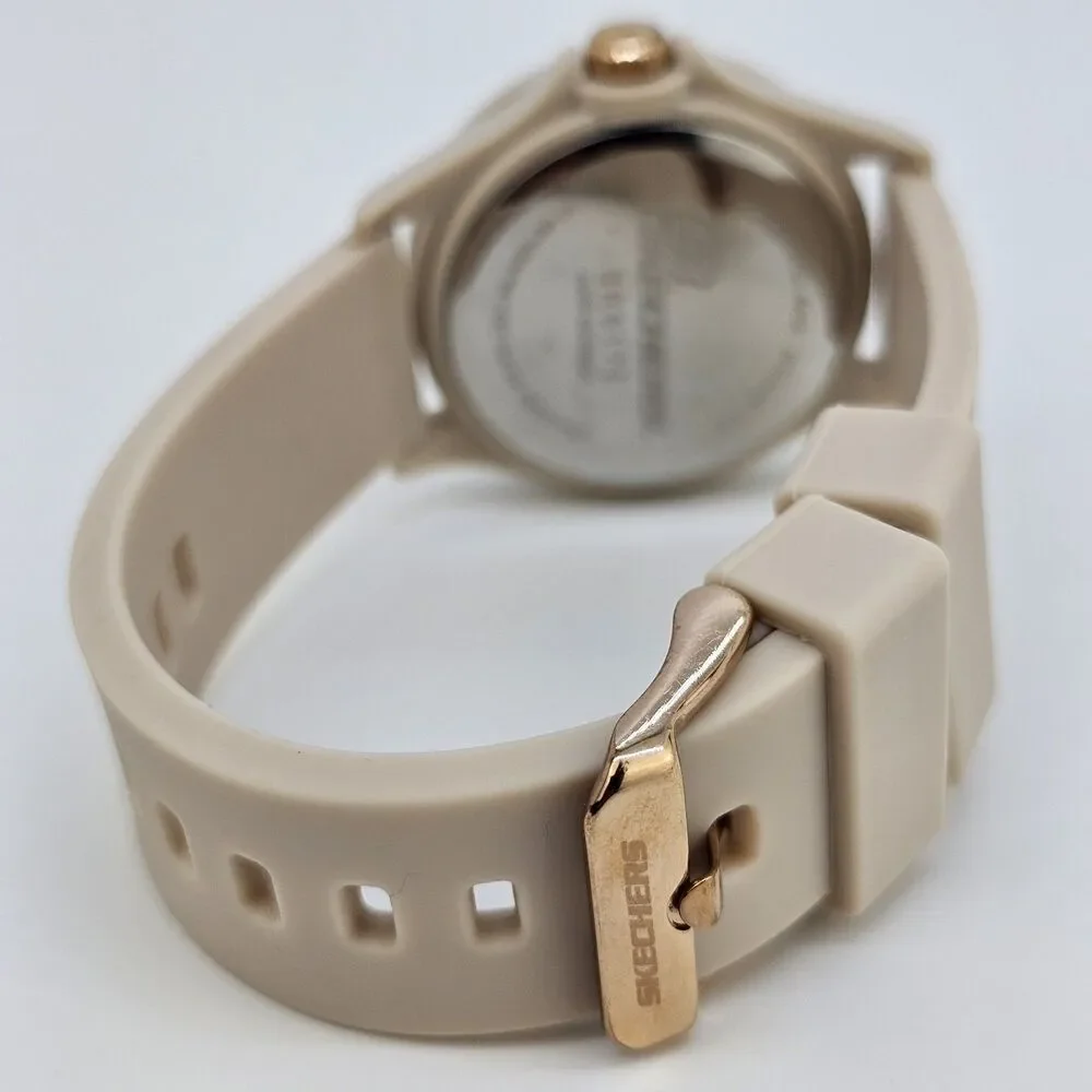 Sketchers Women's‎ Watch 40MM Beige Dial Beige Plastic Bands New Battery